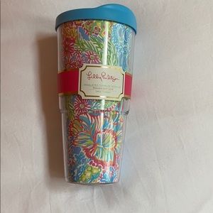 Lily Pulitzer insulated tumbler - Lover’s Coral